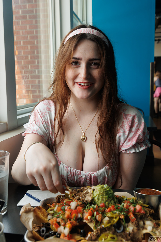 Lilibet Saunders Naughty Nachos